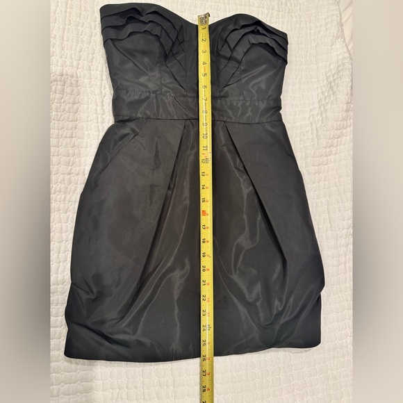 BCBGeneration Little Black Dress Strapless Taffeta Dress Size 4 Dark Romance - Picture 8 of 10